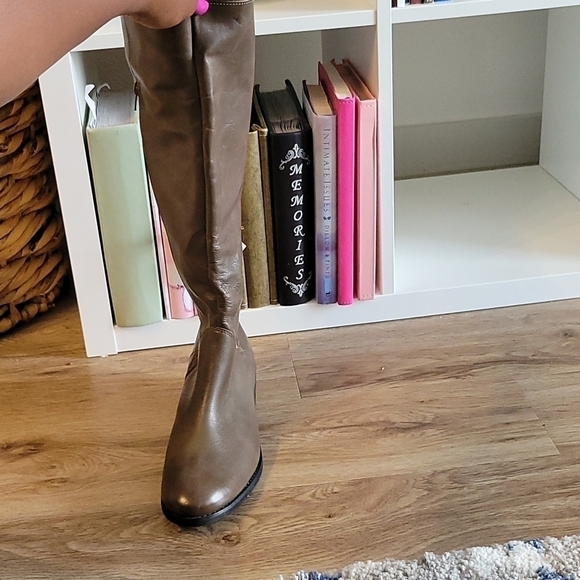 Naughty monkey tall boots - Picture 9 of 10